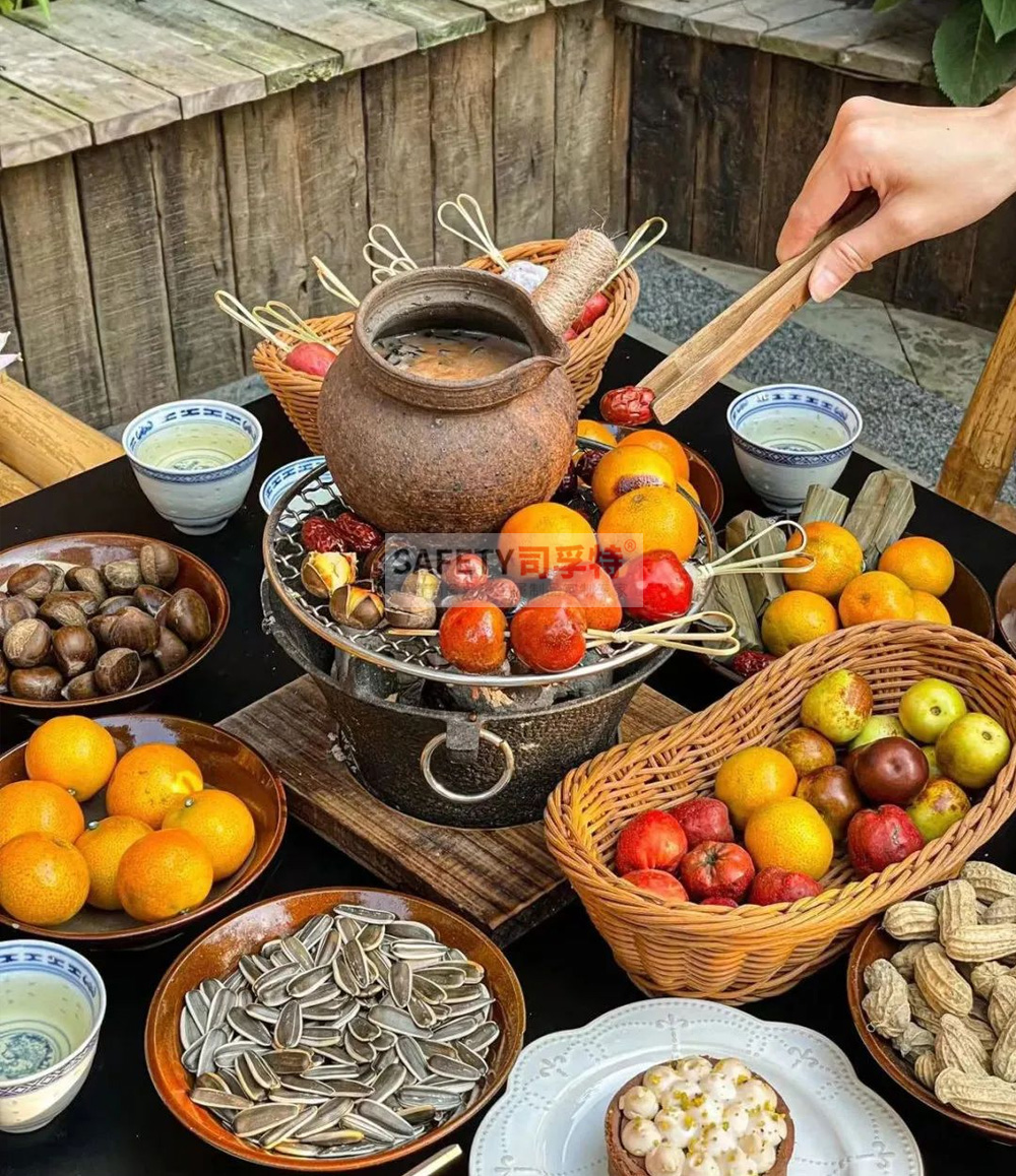 圍爐煮茶刷屏，一起來感受古詩詞中的茶風(fēng)茶韻「圍爐茶桌，炭火爐」(圖1)